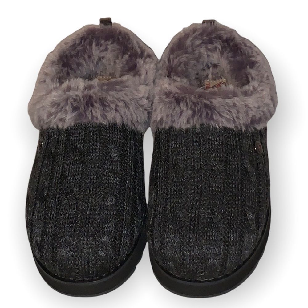 Bob’s from Sketchers Women’s Slippers - Black & Faux Fur - Size 6